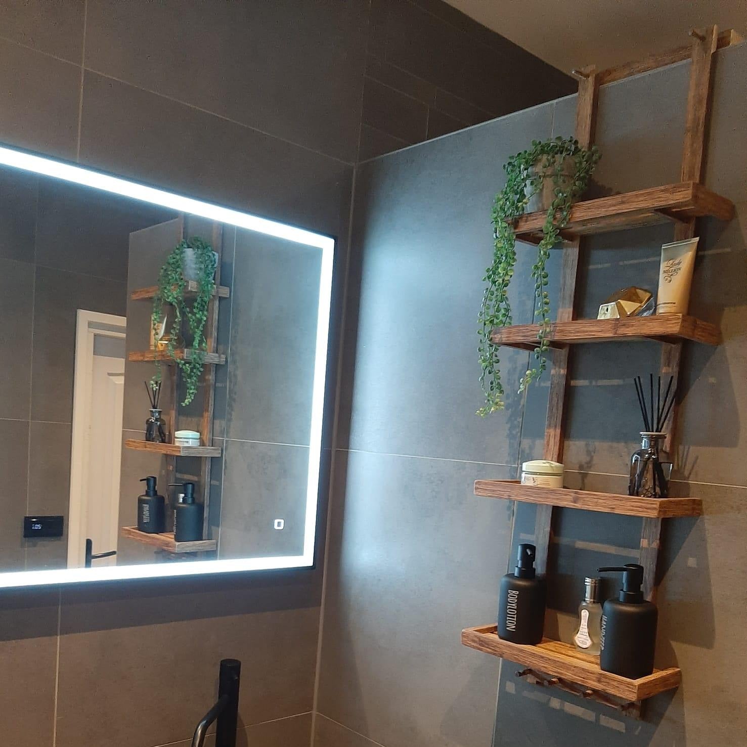 Houten doucherek op te hangen zonder boren